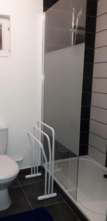 Appart Comme Chez Soi Pusignan エクステリア 写真